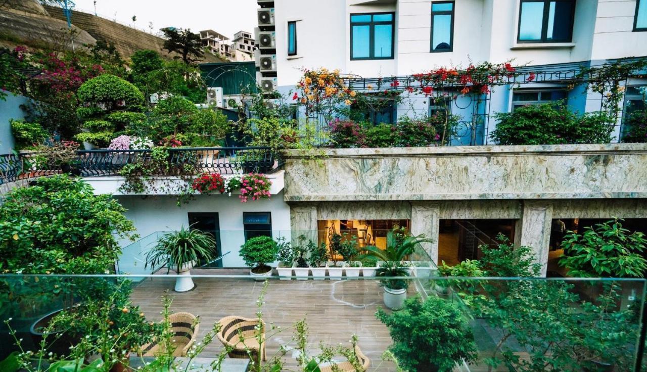 Lake Hills Hotel Ha Long Exterior photo